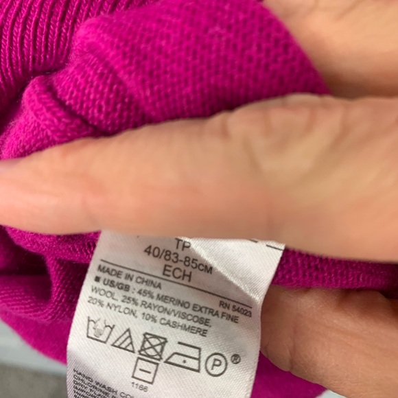 Banana Republic XS Filpucci Cashmere Blend Bow Cuff Crew Sweater Pink - Picture 5 of 9